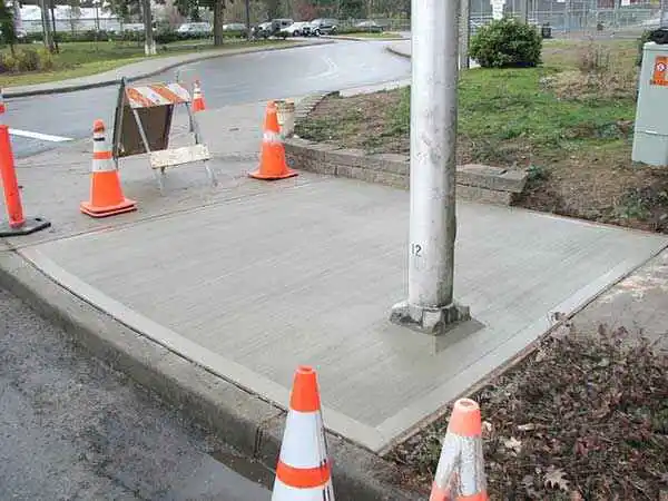 Curb-Repair-2-Enhance-Curb-Appeal-with-Our-Sidewalk-Curb-Repairs